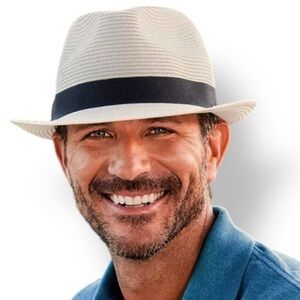 CARKELLA Del Mar Fairway Fedora with Black Band Chic Ivory M/L Adjustable NWOT